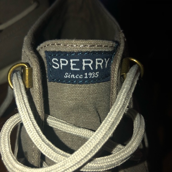 Sperry Shoes - Picture 3 of 6